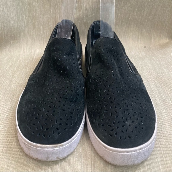 VIONIC Sz 7.5 Perforated Leather Rubber Chunky Soles Slip On Slides Shoes - Picture 2 of 11